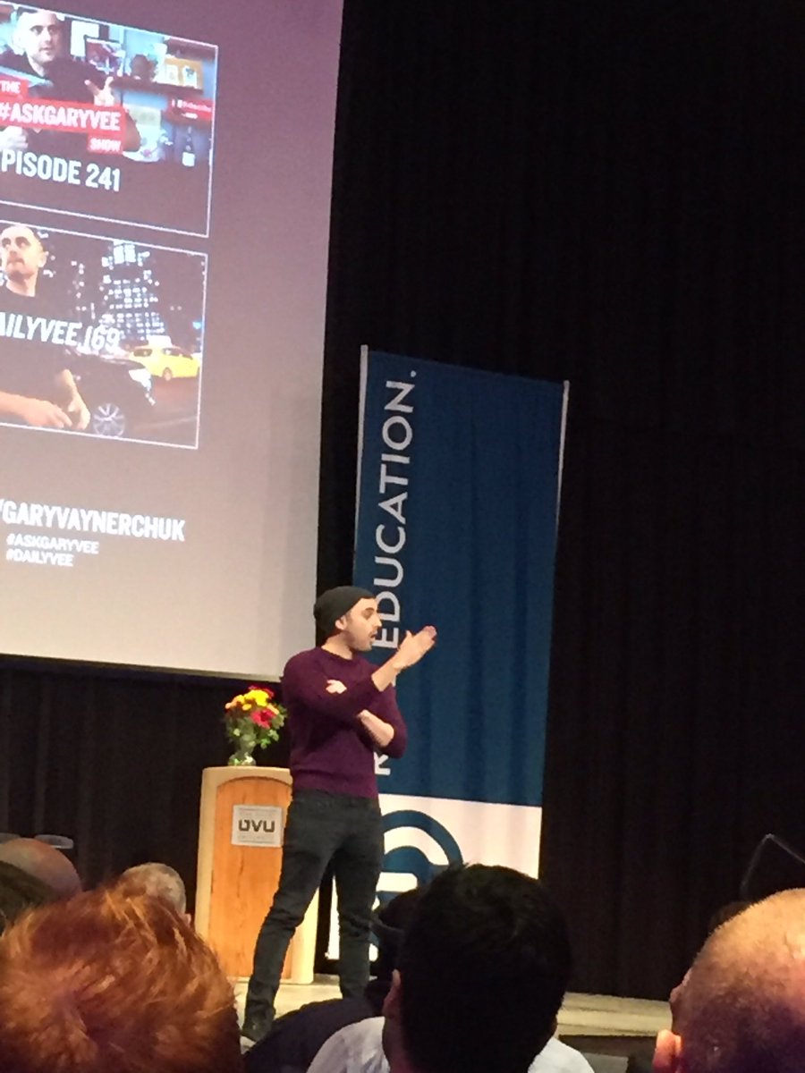 UtahTurnUps's tweet photo. Great information today from the legend @garyvee at the UtahEntrecon in Orem! Value>Ego #Entreprenuership https://t.co/bdHdJw9tIe