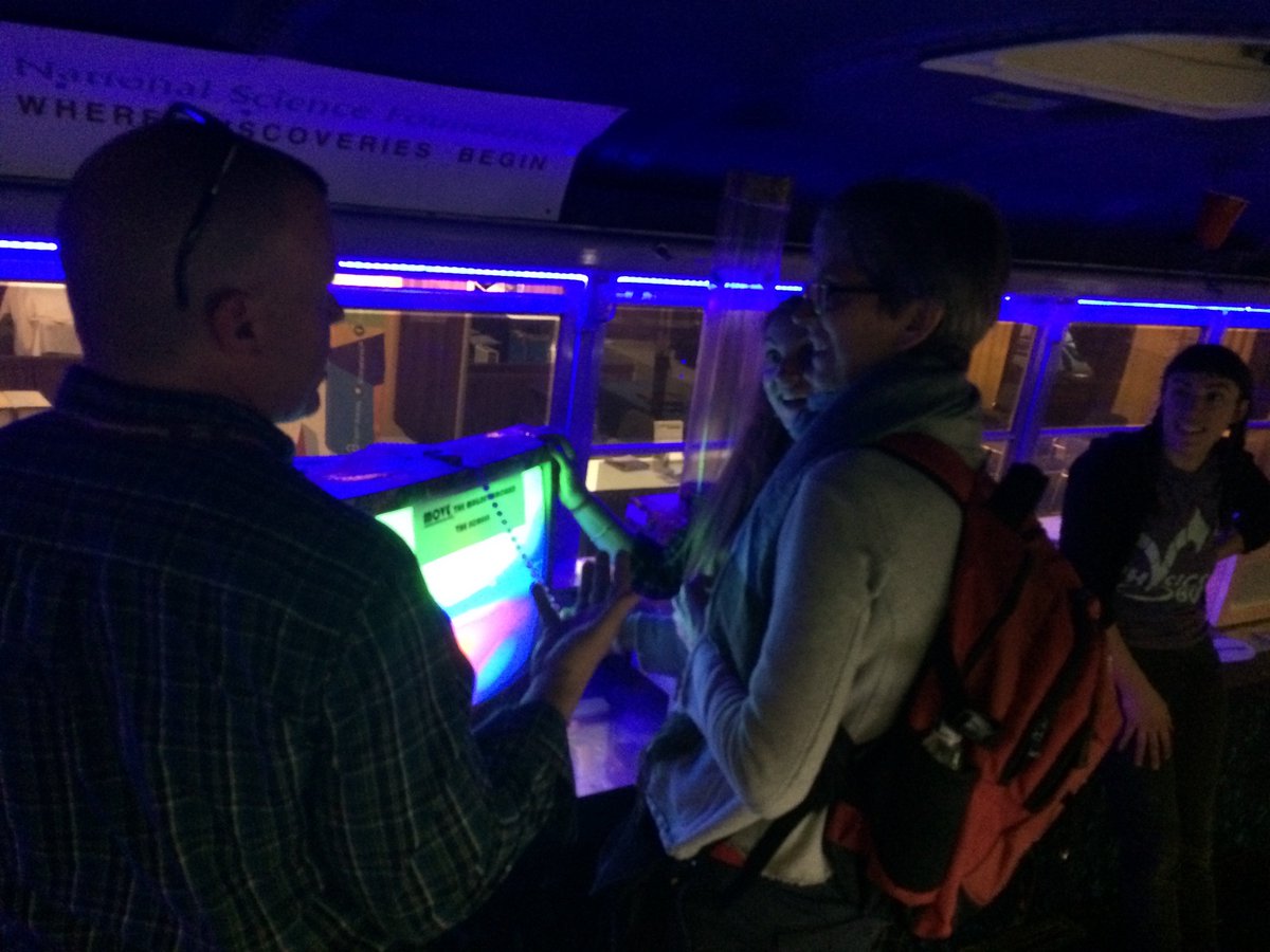 XraiseCornell's tweet photo. Great to see @NationalMagLab folks geeking out on our magnetic-field-bending #junkgenies exhibits aboard the @Physicsbus #apsmarch https://t.co/nOyPkgCo0o