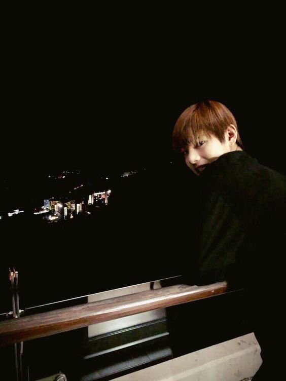 PHKFP_'s tweet photo. • Lost on you • https://t.co/wBP9icB6dr