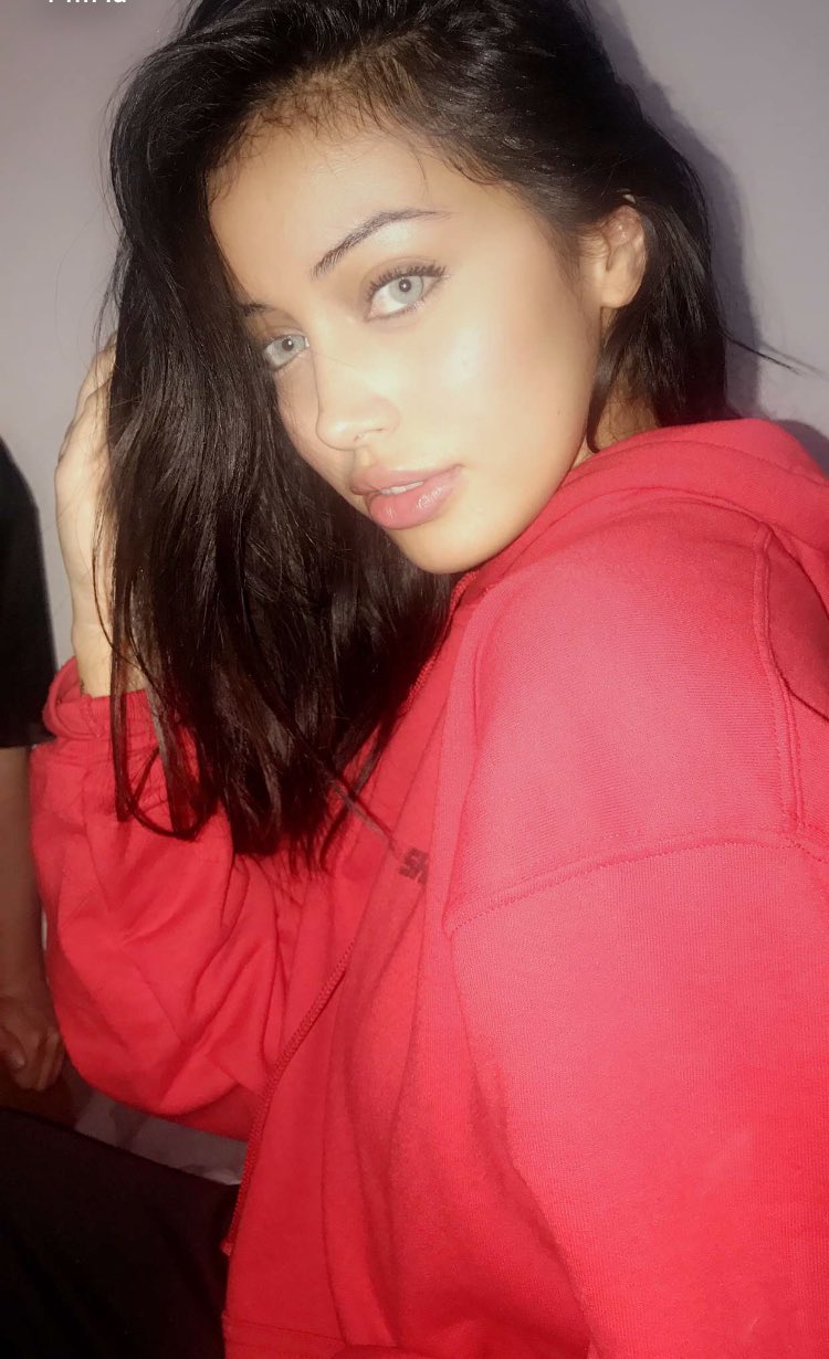 Best Cindy Pics It On Twitter Blue Eyes Https T Co Awwbxypfsk