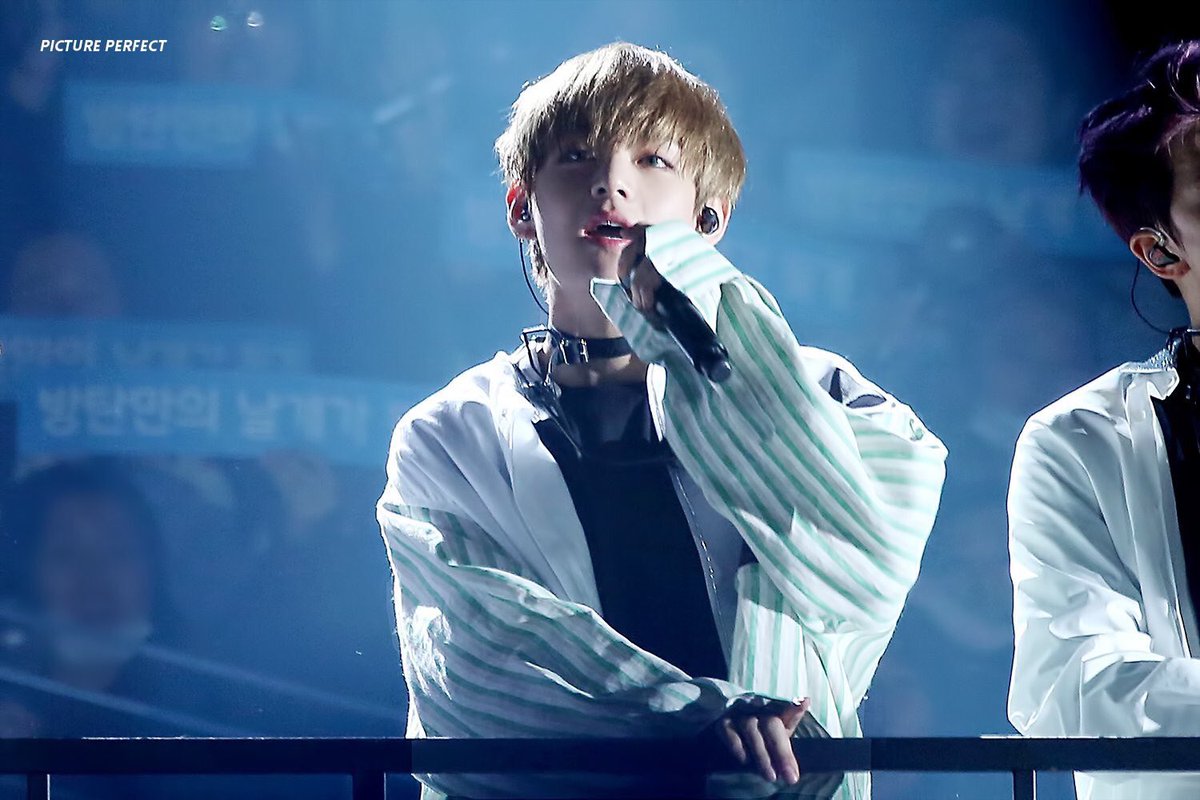 PHKFP_'s tweet photo. • Cause you're my star • https://t.co/RqWV4xAFFs