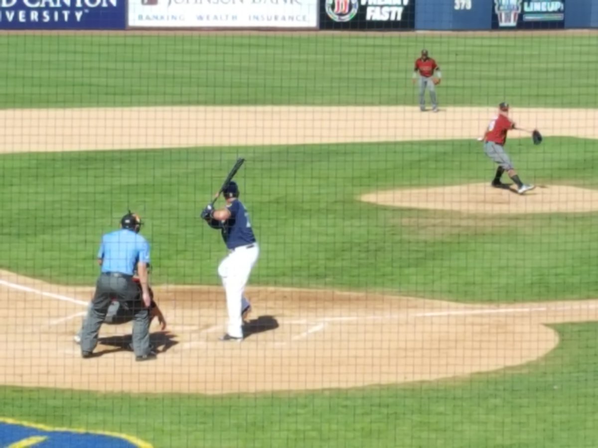 prostarmgmt's tweet photo. Battle of the #FormerFlashes at @Brewers spring training...After a lengthy​ battle, @BigCountry1739 gets @travis_shaw21 swinging for the K! https://t.co/vTDvWsRQIT