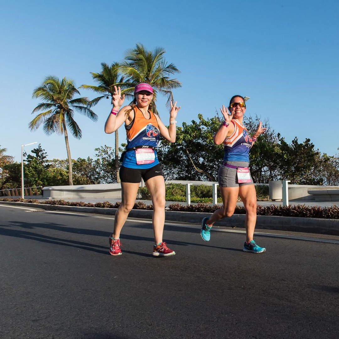 PRHalfMarathon's tweet photo. Apenas terminó el #PRHalfMarathon y #PR10K y ya estamos entrenando para el que viene. ¿Quién se anota para el del 2018? https://t.co/BGIpeCtptz