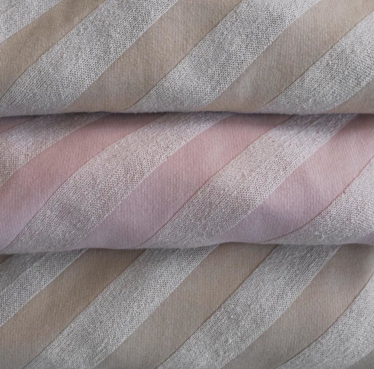 HeatedSneaks's tweet image. Kith x OFF WHITE

“Off-Palette” for Men’s

Saturday!

heatedsneaks.com