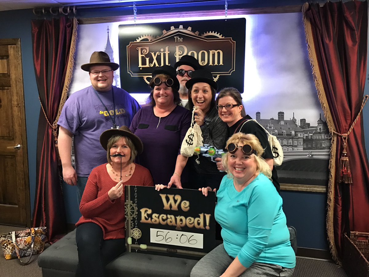 bmos's tweet photo. And they did it! Escaped the room!@BeltonSchools teachers 56:06 #ibsdpd https://t.co/92CZ9jSz72
