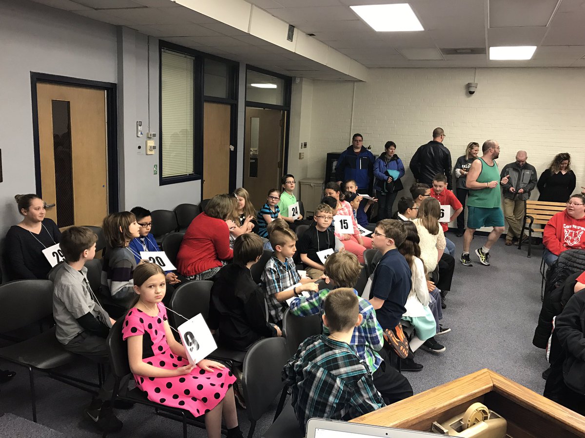 redbone918's tweet image. It's a packed house for the SDB 4th and 5th grade Gifted and Talented spelling bee! #BeloitProud @BeloitSchools