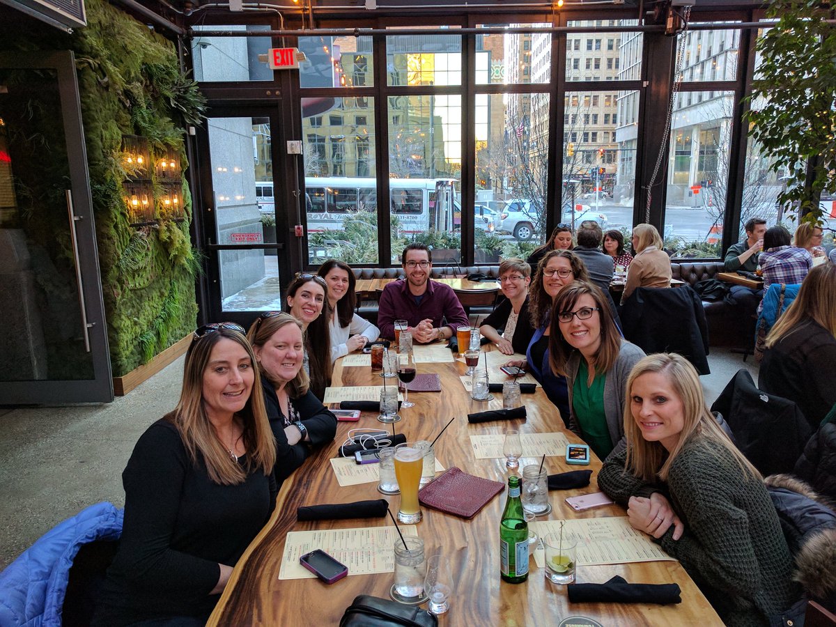mrnuismer's tweet photo. A1 these peeps are my team! #growPPS #macul2017 #PLCintheD #wewearourgoldstarsontheinside https://t.co/treO8X7PHn
