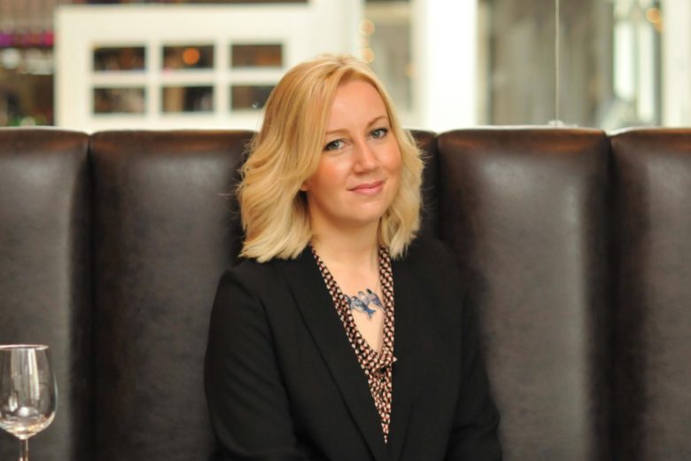 TalentedLadies's tweet photo. Read how @HelenEPackham overcame her own loss of identity and confidence to help other women #coaching https://t.co/lJetaemO0I https://t.co/Zrq819gIKG