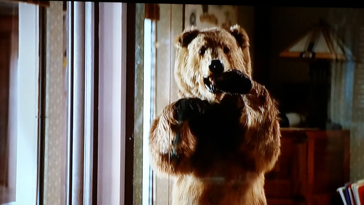 shlingdong's tweet image. That bear shot, tho!
This is too funny, you guys!
#TheTrail #TrailAndError #TrialAndError
@trialanderror @jeffastrof