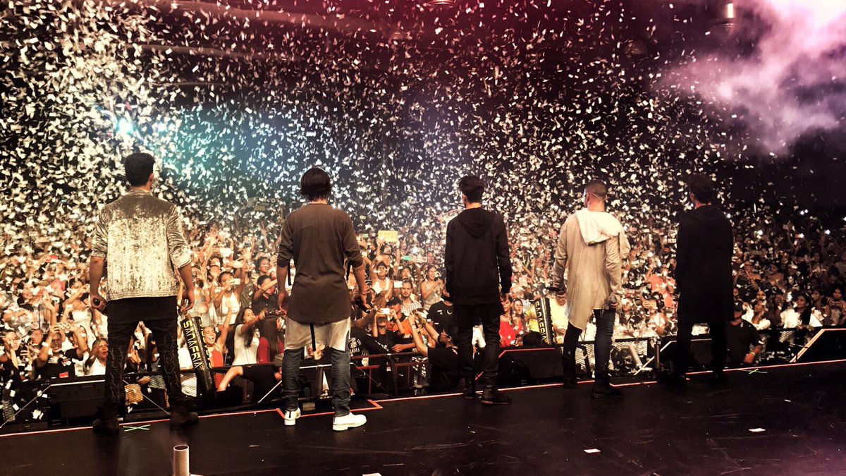 CNCOmusic's tweet photo. Gracias #Guayaquil! #MASALLATOUR https://t.co/eHRYuDXD1Y