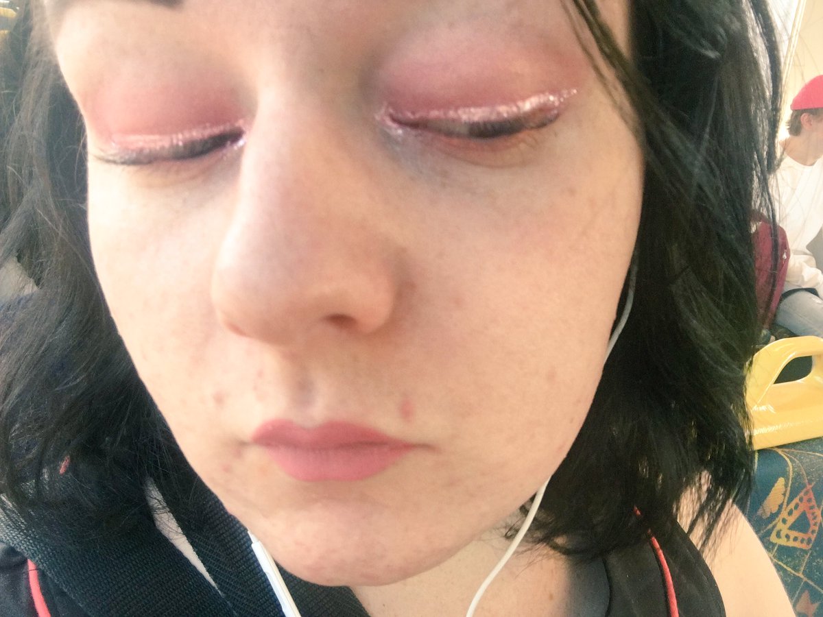 oceanictemple's tweet photo. what if heaven doesnt let me in? #pinkformarci https://t.co/iJbDr3PZCY