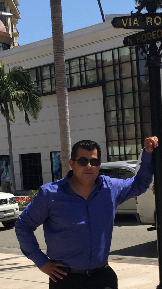 SMABeverlyHills's tweet photo. Who are you going go to call? 
Selling #realestate in #westla #BeverlyHills #Centurycity #Westwood #santamonica #brentwood https://t.co/EG4w4g6RGR