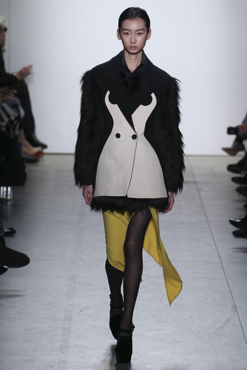 HellionFashion's tweet photo. TOME F/W 2017 - https://t.co/yy3gKxKfnA https://t.co/0qoMWbkq2n