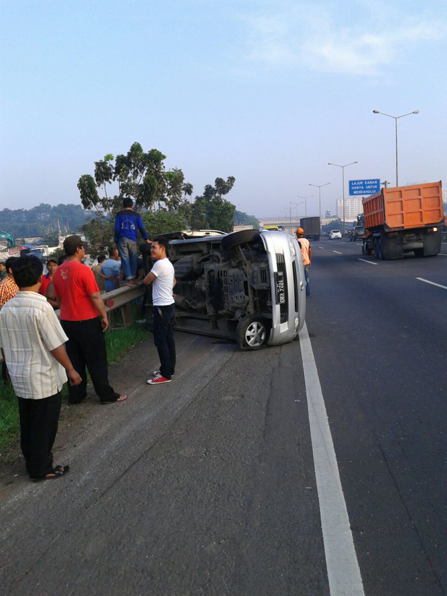 PUSKOMINFO BID HUMAS POLDA METRO JAYA: Mobil Grandmax 