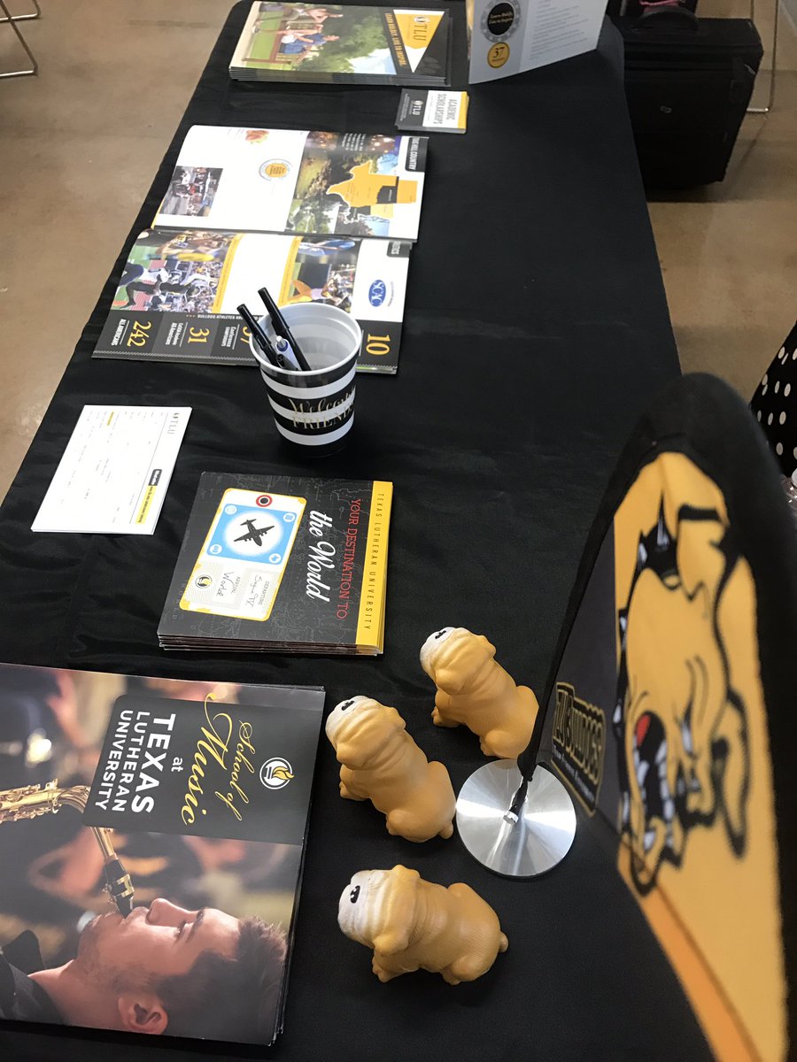 vjosaalidema's tweet photo. Thx to Ms. Pam Conner for the hospitality today @PlanoAHS #tlu #tlubulldogs #tluindfw https://t.co/yG8EgIl19c