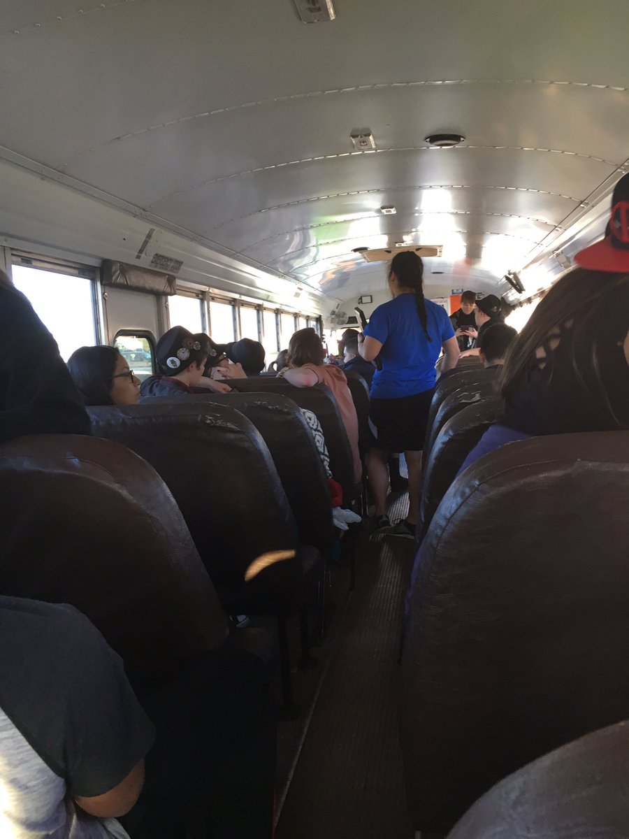 FRC4125's tweet image. Central Washington, here we come! #omgrobots #secondcompetition #keepitConfidential 🕵️‍♀️🕵