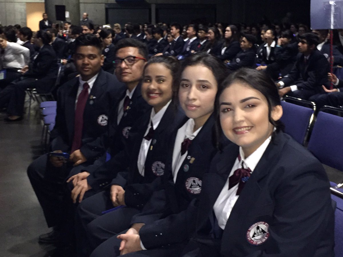 PenningtonROP's tweet photo. McLane HOSA reps. Looking good!!! @McLane_Greacan @sxlamm  @mclanehigh  @MsLamanuzzi https://t.co/AYdVGc6EGm