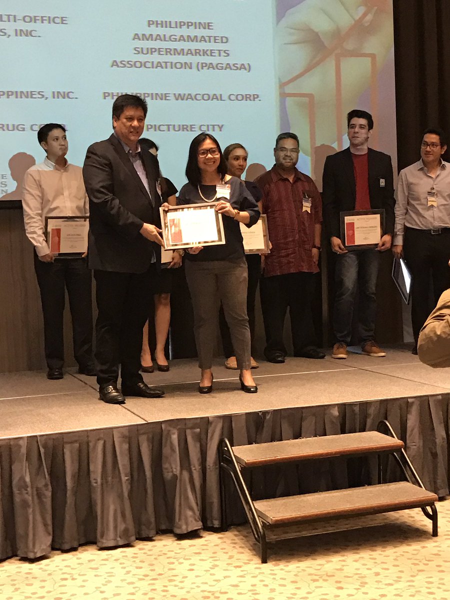 Marlon_BDPH's tweet photo. Mercer Philippines receives recognition as an active member of the Philippine Retailers Association PRA @Mercer_PH @ProudlyPRA #MercerPH https://t.co/nLN3HN0UX9