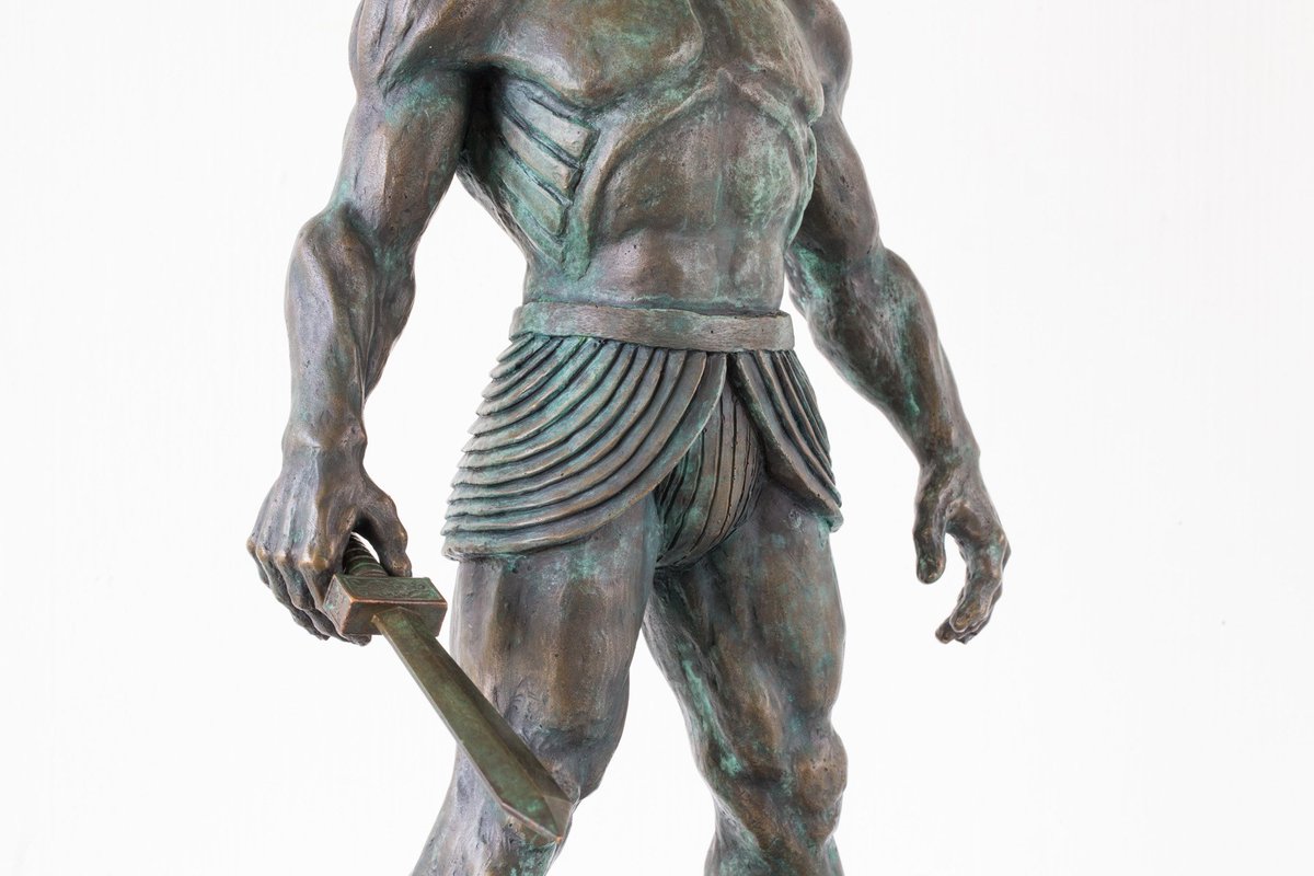 PixelVixenUK's tweet photo. Ray Harryhausen's Talos sculpted in bronze by @ravenarmoury Limited edition available from https://t.co/8z0kb90zQE #JasonandtheArgonauts https://t.co/QpXFFSw0Xw