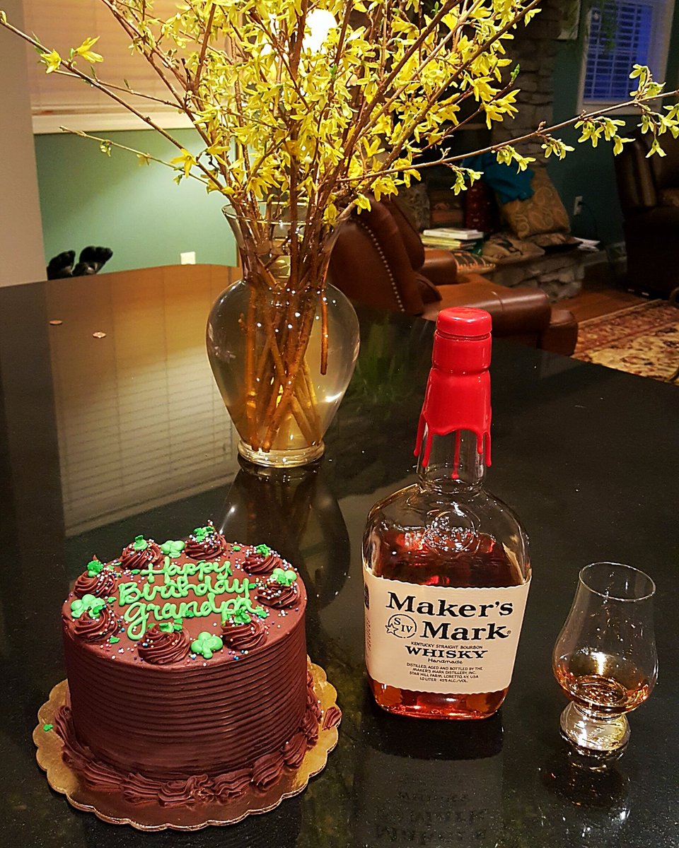 stilltrippers's tweet photo. Maker's Mark Whisky, Grandpa Birthday Dram, Day 75 of 365 Drams 2017, 19/20/20/20 - 79 Total #365drams2017 #saratogawhiskeyclub @MakersMark https://t.co/j3oZ2ZgkjI