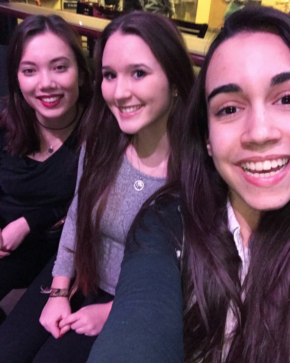 Albacecilie's tweet photo. WE LOVE YOU LITTLE MIX !!!!#littlemixstpaul #littlemixsaintpaul #DangerousWomanTour https://t.co/k1WV8MjTtS