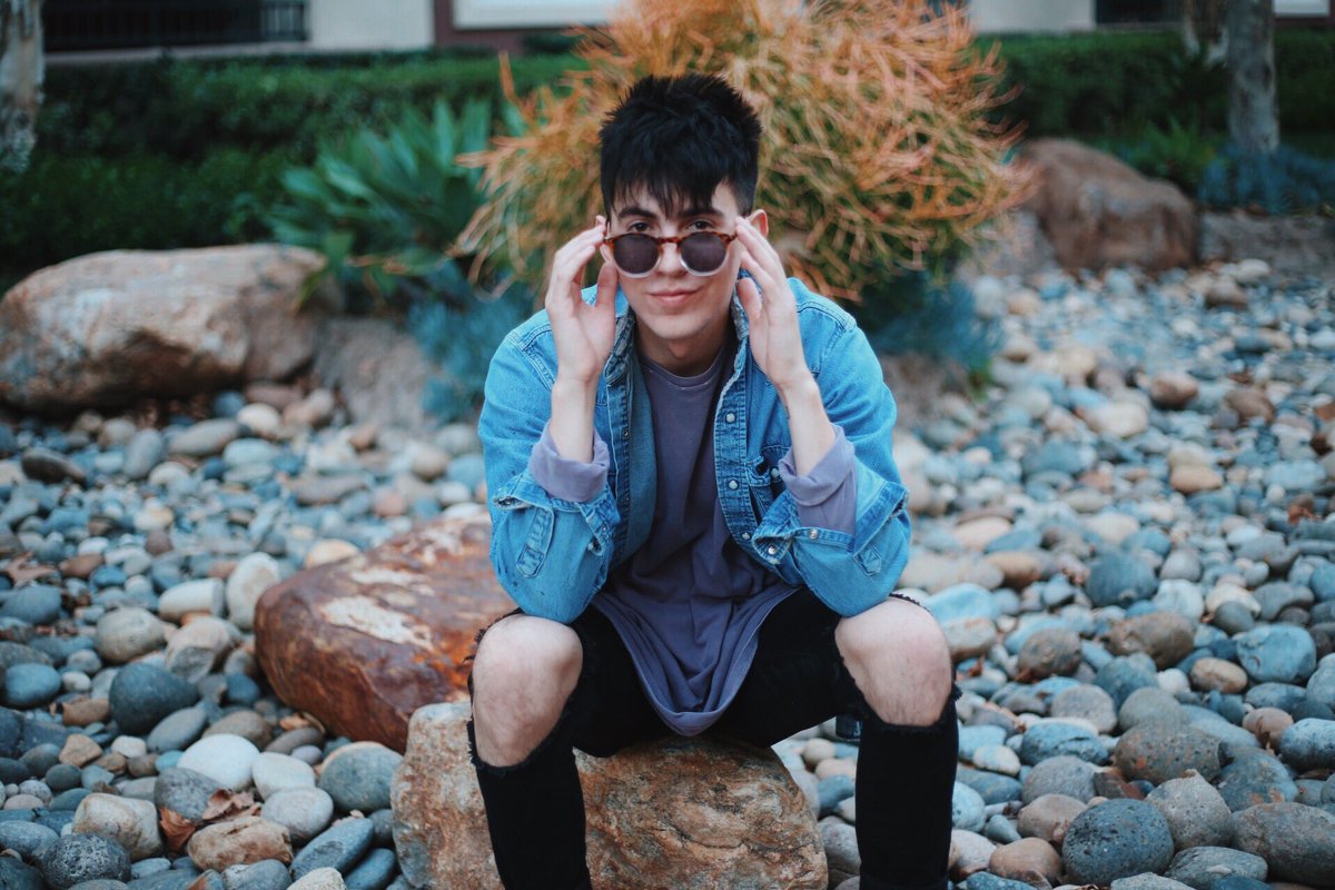 ItsBobbyMares's tweet photo. 😎 https://t.co/dLxIcE1PzA