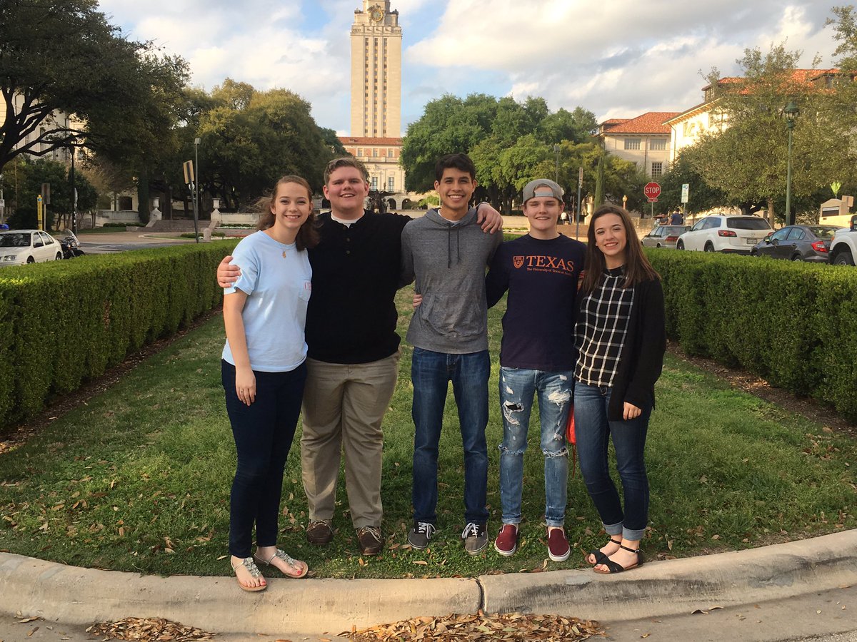CatSpeechDebate's tweet photo. #UILCX #centralcan https://t.co/cuMZA9ti3L