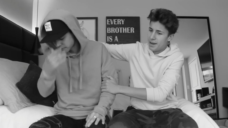 BautiiiSebasVRk's tweet photo. @ElCerebro_ Yo  Cuando Veo Que Cere No Me Sigue, Seria @Soymarioruiz  😔 https://t.co/82ut419YiB