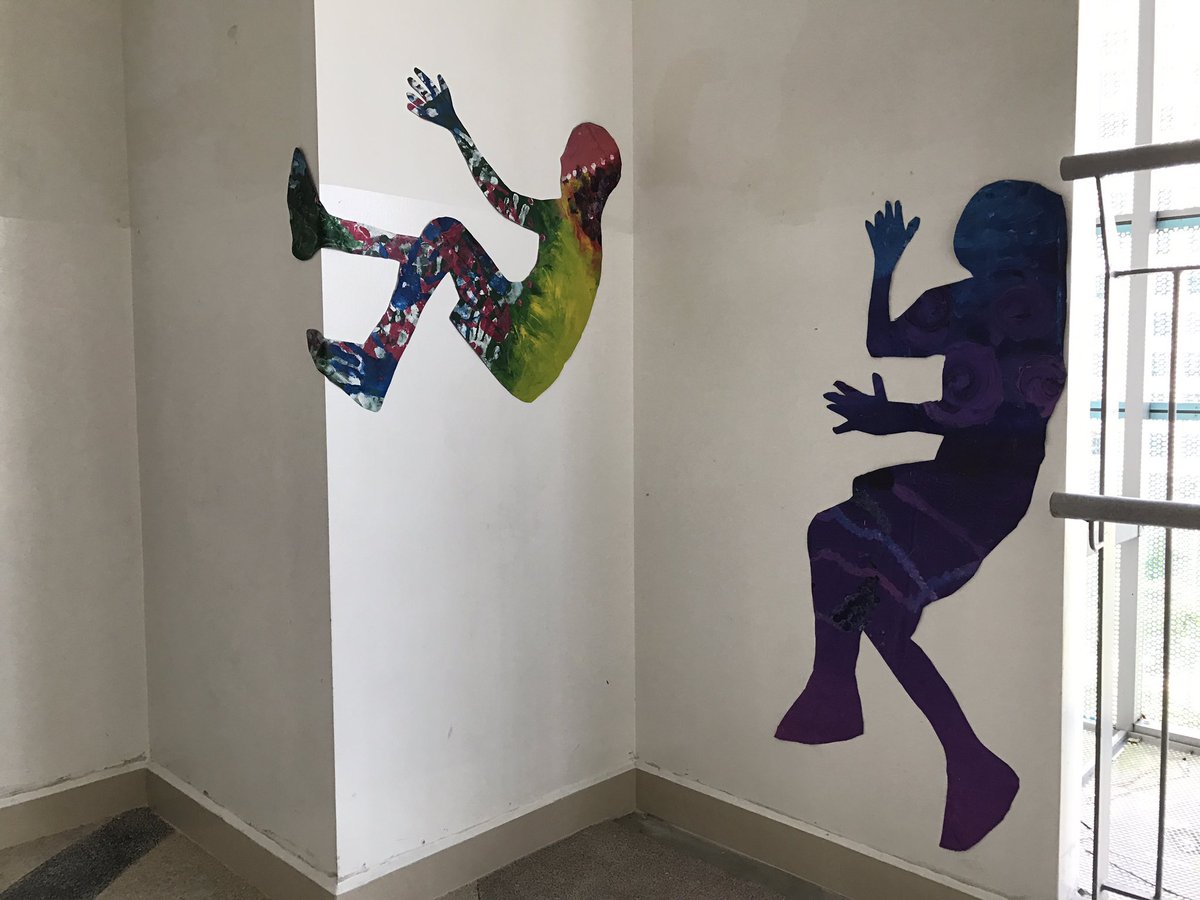 davecaleb's tweet photo. A fantastic splash of colour at #uwcsea courtesy of @creativelybetts. Painted #silhouettes. #uwclearn https://t.co/Qqh02UrprD