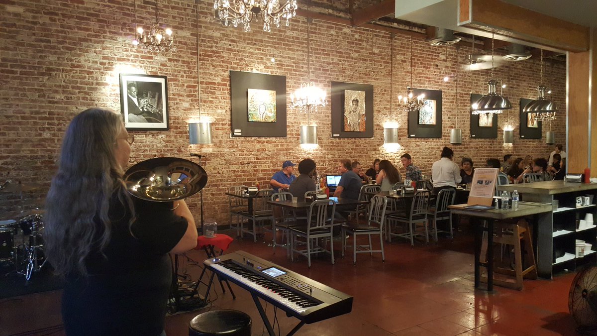 DomoPartnership's tweet photo. We don't like picking favorites, but if we HAD to pick a favorite day of the month Downtown... #ThirdThursdayArtWalk #DoMoCA https://t.co/cMdlEwdoAj