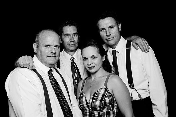 Jamiesjazzshow's tweet photo. To listen to @BamboozleBand on @Jamiesjazzshow #Chat #livemusic #funtime Click here: https://t.co/oa6m0Z9pTY https://t.co/CvVcTgEQOG
