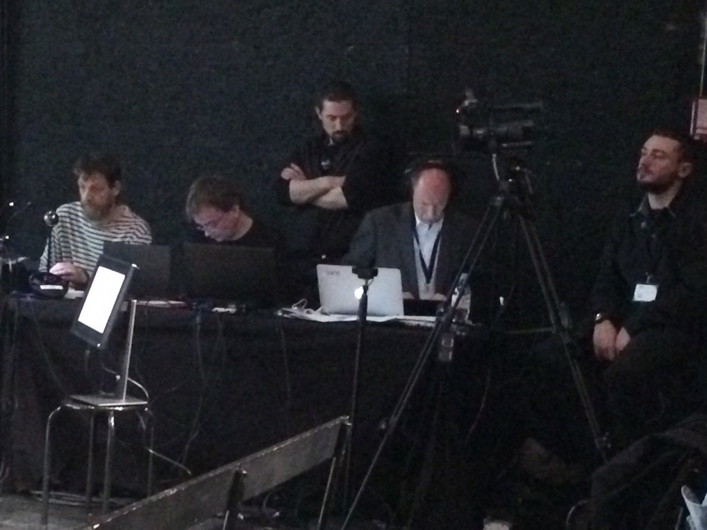 dsteinram's tweet image. La face cachée du référence. Dane besancon et canope aux manettes #Referedu