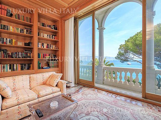 Уникальная недвижимость в Италии luxuryvillaitaly.ru/elegantnaya-vi…