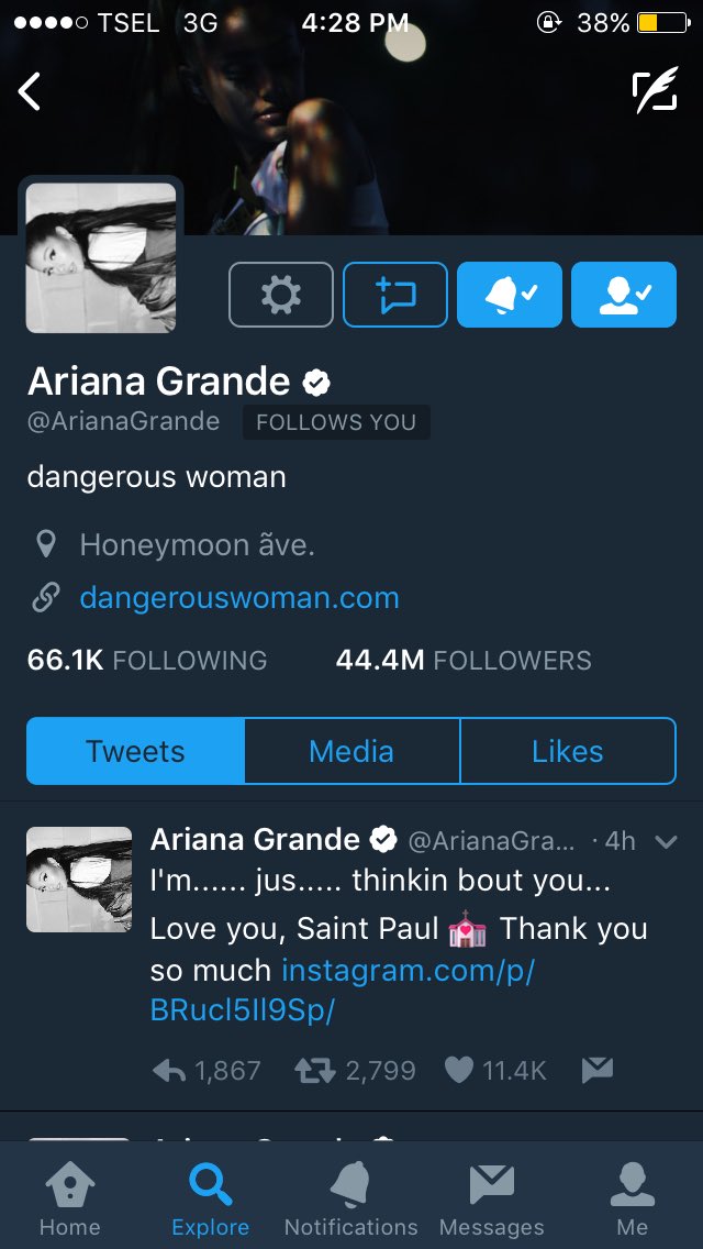 muhfadli342's tweet photo. So happy can be back for tweeting as well after a long time never did it, so lets start it with this pic 😍 ily bae @ArianaGrande https://t.co/EI72f0s2VT
