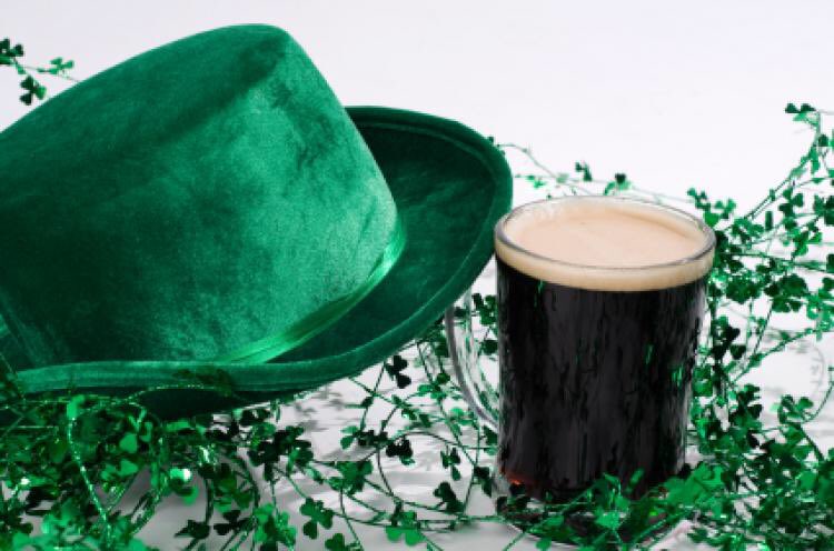 ClothingGenesis's tweet photo. HAPPY ST PATRICKS DAY! Look out for an Irish/Guinness themed offer this evening! https://t.co/2eJ2Jum5hH