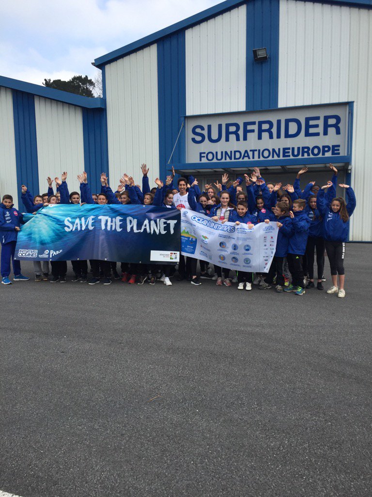 CDJGERS's tweet photo. Début du we #initiativesoceanes 2017! Visite du Surfrider Campus @surfridereurope https://t.co/sSMed6PchB