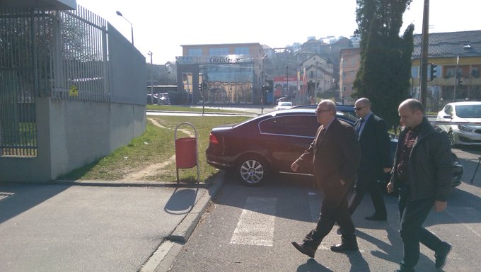 View image on Twitter