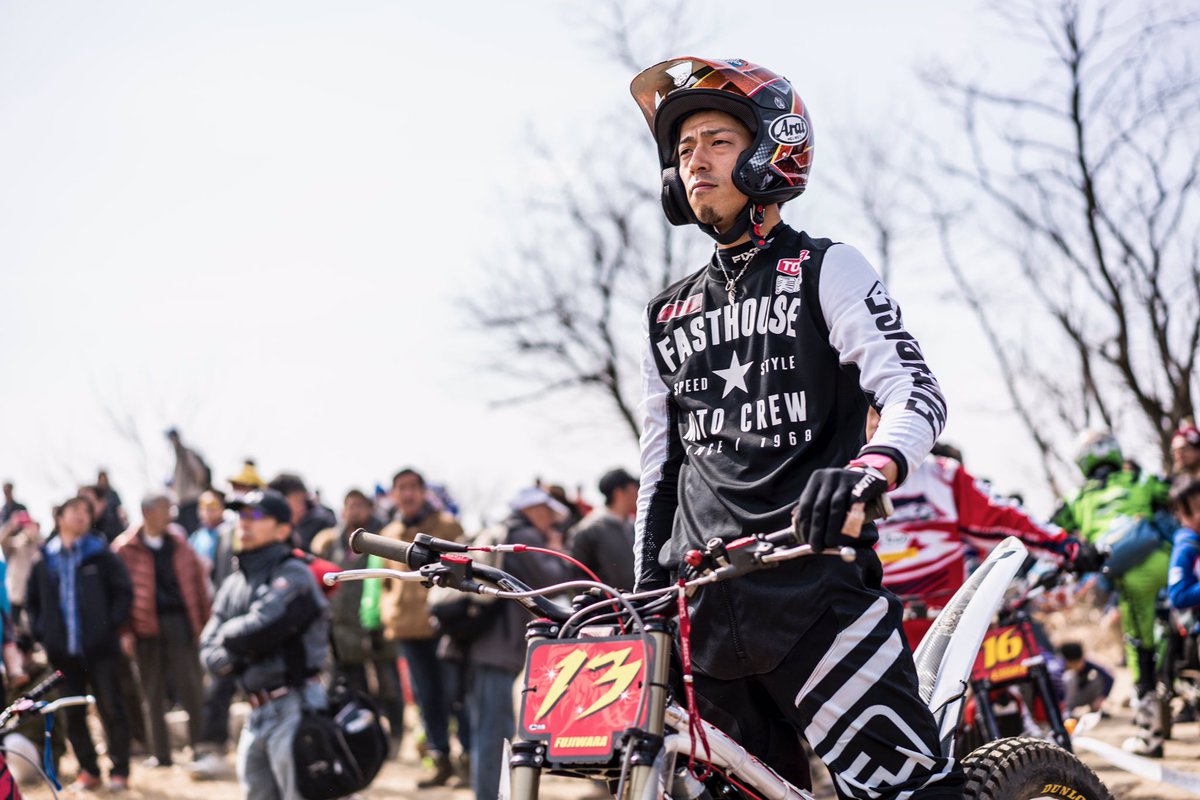藤原慎也ias 12 17全日本トライアル選手権開幕戦in真壁トライアルランド Photo By Tetsu24 Motorsport Trial Hiroko Tone Dunlop 美蔵 Extreme 全日本 全日本トライアル 藤原慎也 チャライダー 優しいヤンキー T Co E94l8pt3c0