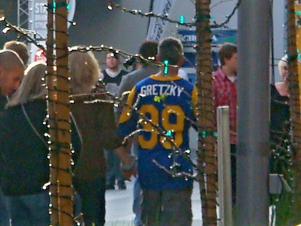 mayorNHL's tweet image. Or like this...