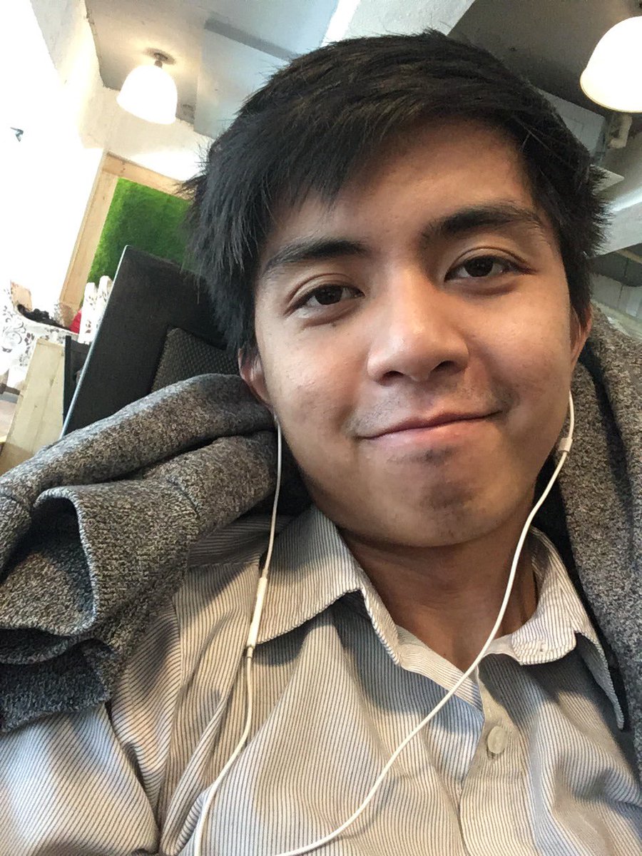 theklmanuel's tweet photo. Try ko magreview ng Labor at Nego today. #MidtermWeeks πππ https://t.co/ase1ILDP4Q