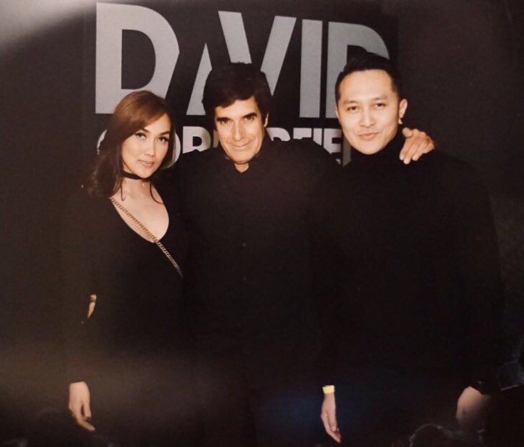 SaraWijayanto's tweet photo. Great show!! Ur the legend!👏🏻🙌🏻 @D_Copperfield thank mr D " Live the Impossible " 🖤 https://t.co/NoTTFfIsER