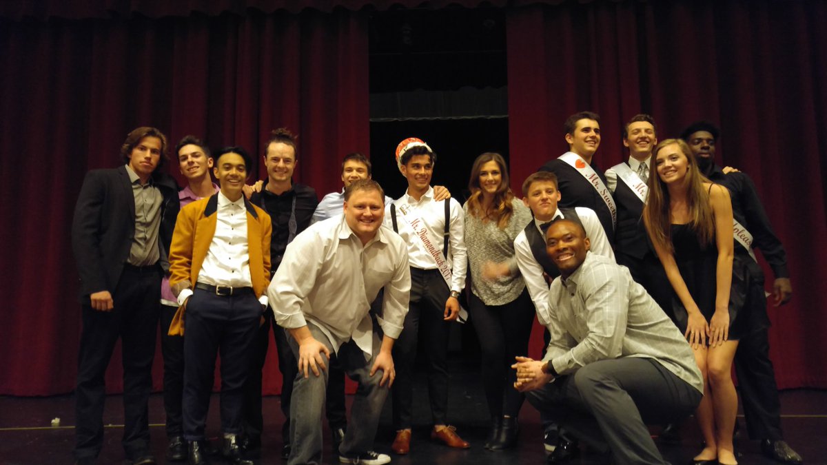 ChristianWinn's tweet photo. Had a blast being a judge w/ Arnold & @RadioKayla for Mr. Diamondback at @DesertOasisHSLV. Great work kids! #VegasRocks #MrDiamondback https://t.co/pjzDAMmXKB