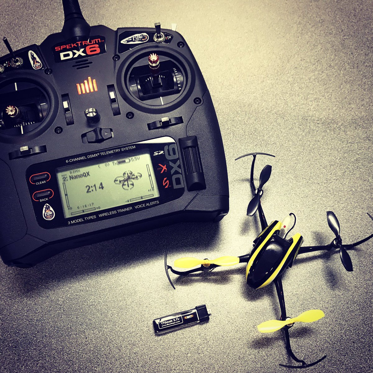 RadElectrons's tweet photo. Took @Horizon_Hobby #bladehelis #nanoqx for break time fly. Lasted over 7min on @MaxAmps 170mAh battery. https://t.co/5f25X1IDNy