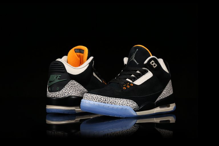 sneakerhack1's tweet photo. 販売情報更新）3月18日発売予定 NIKE AIR JORDAN 3 max pack “atmos”
TOKYO23 抽選販売 → https://t.co/Fs0NPkc6pk https://t.co/6U2qCNZCct