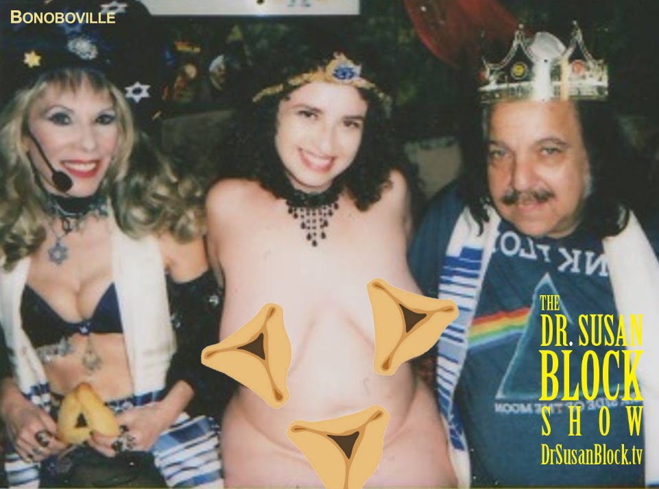 Bonoboville's tweet photo. #Spring4ward w/ #Poly Pleasures, Weapons of Mass #Seduction, #Resistance &amp; #Squirting #StPaddysDay on @DrSuzy-Tv!

https://t.co/pI39es37Y8 ❣ https://t.co/Ak2SmQjsMK
