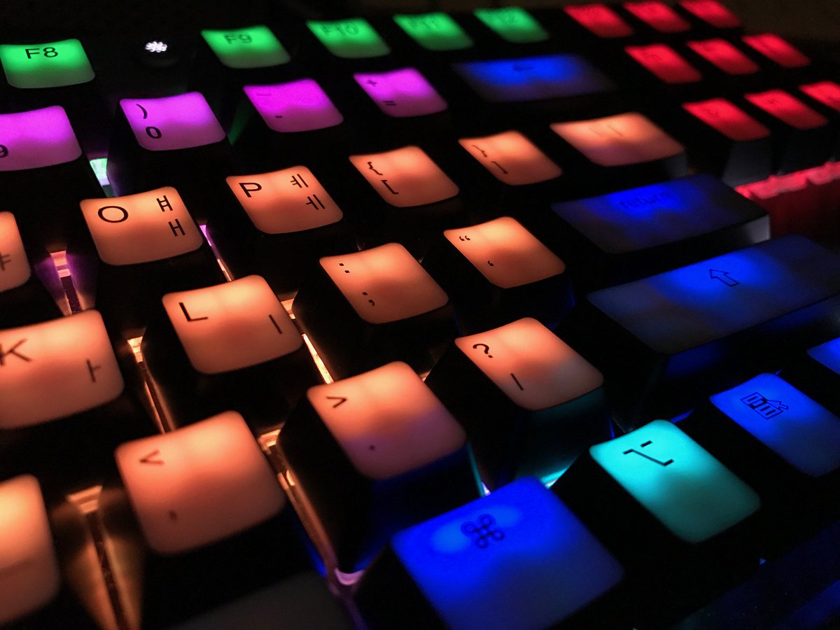 Max Keyboard tweet media