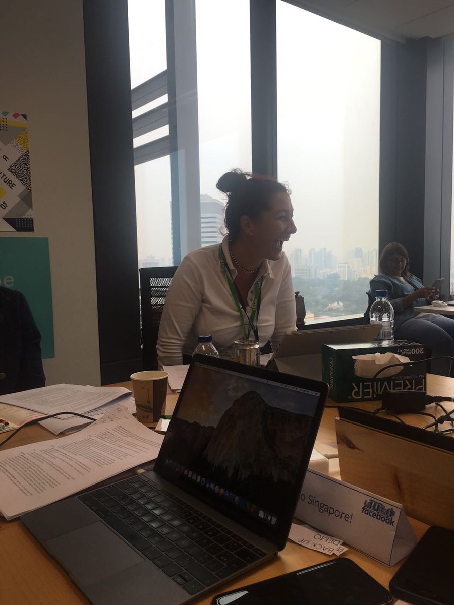 herselfpk's tweet photo. Training day 2 - Our managers discussing tips and tricks with lead trainers at FB headquarters in Singapore
@zainab8108 @jamal_mehak https://t.co/V4h2a5o9Sa