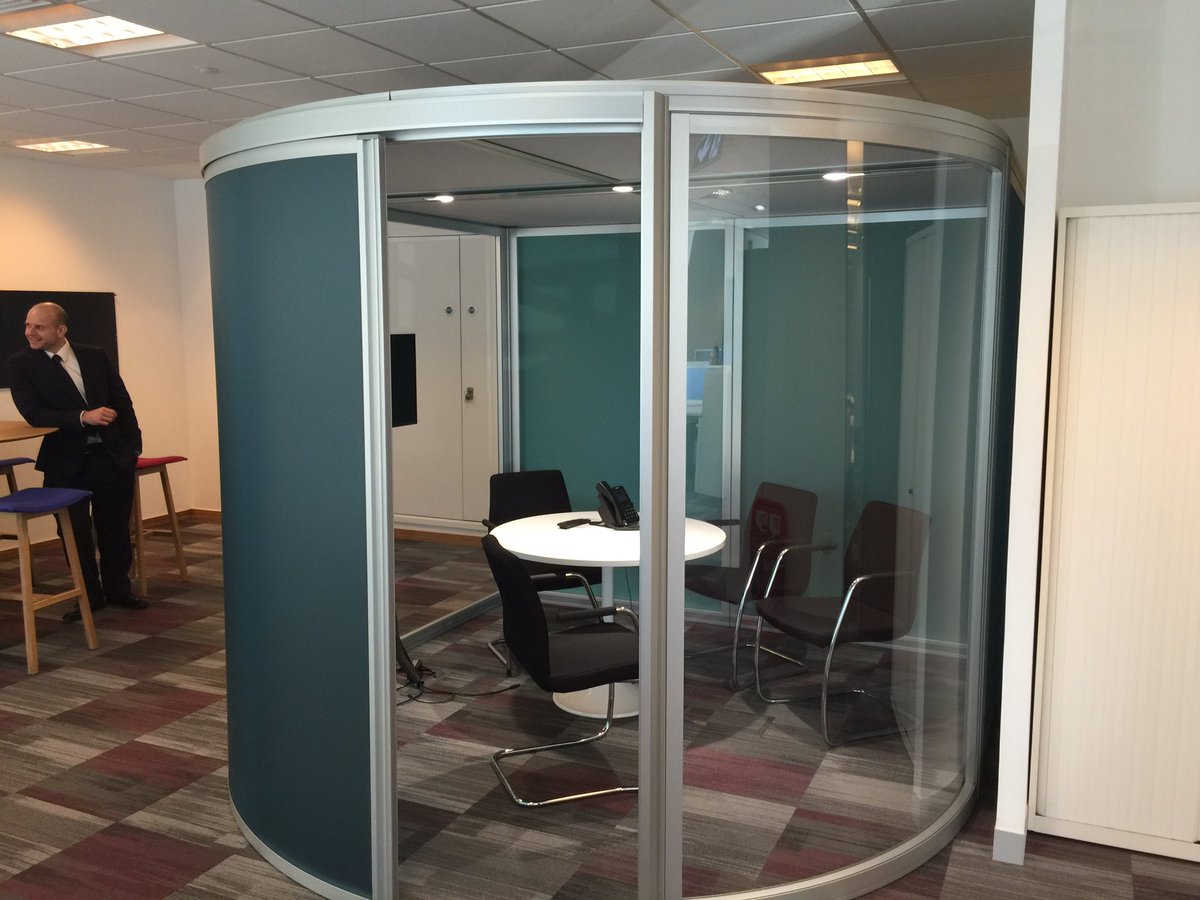BoxmodelDigital's tweet image. Agile meeting room pod, in more ways than one! #softwaredevelopment #officedesign @BoxmodelDigital