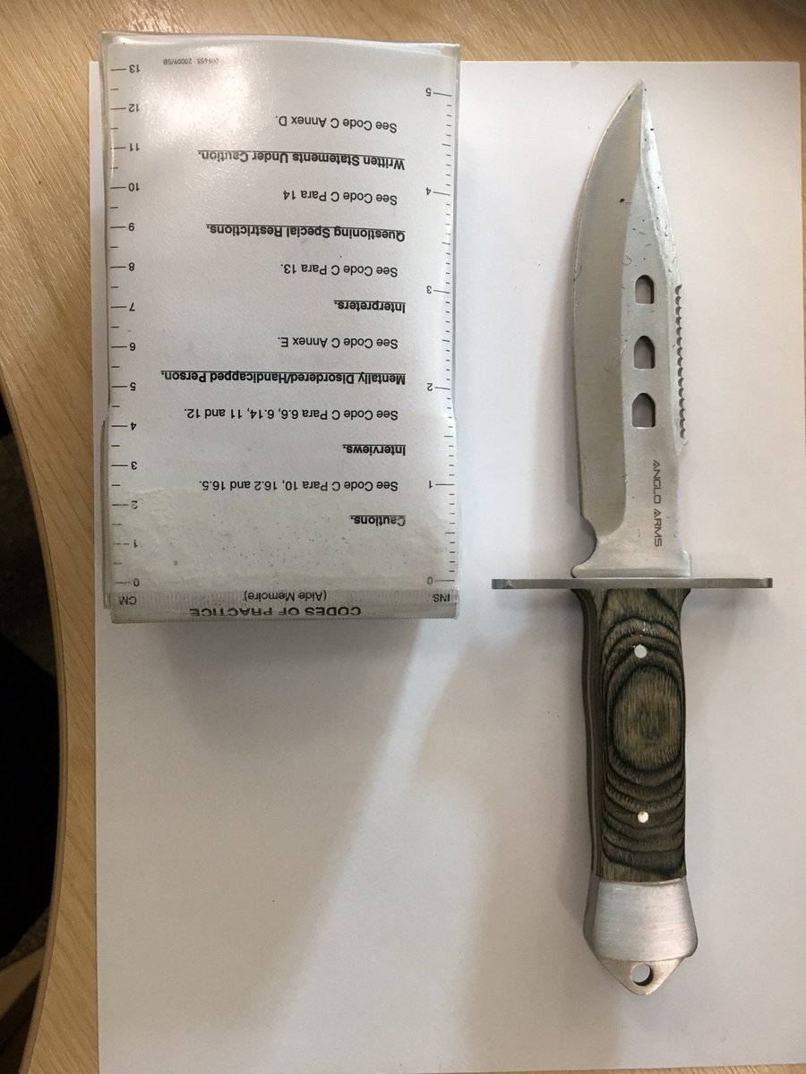 KentPoliceMed's tweet image. Knife seized and removed from Medway streets by #CPT officers when a male tries to flee officers.