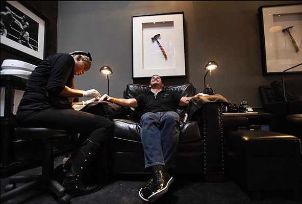 .<a href="/hammerandnails1/">HAMMER & NAILS</a>, a "Grooming Shop for Guys," plans to bring 50 locations to Texas over the next 5 years: ow.ly/rlM730a09kC